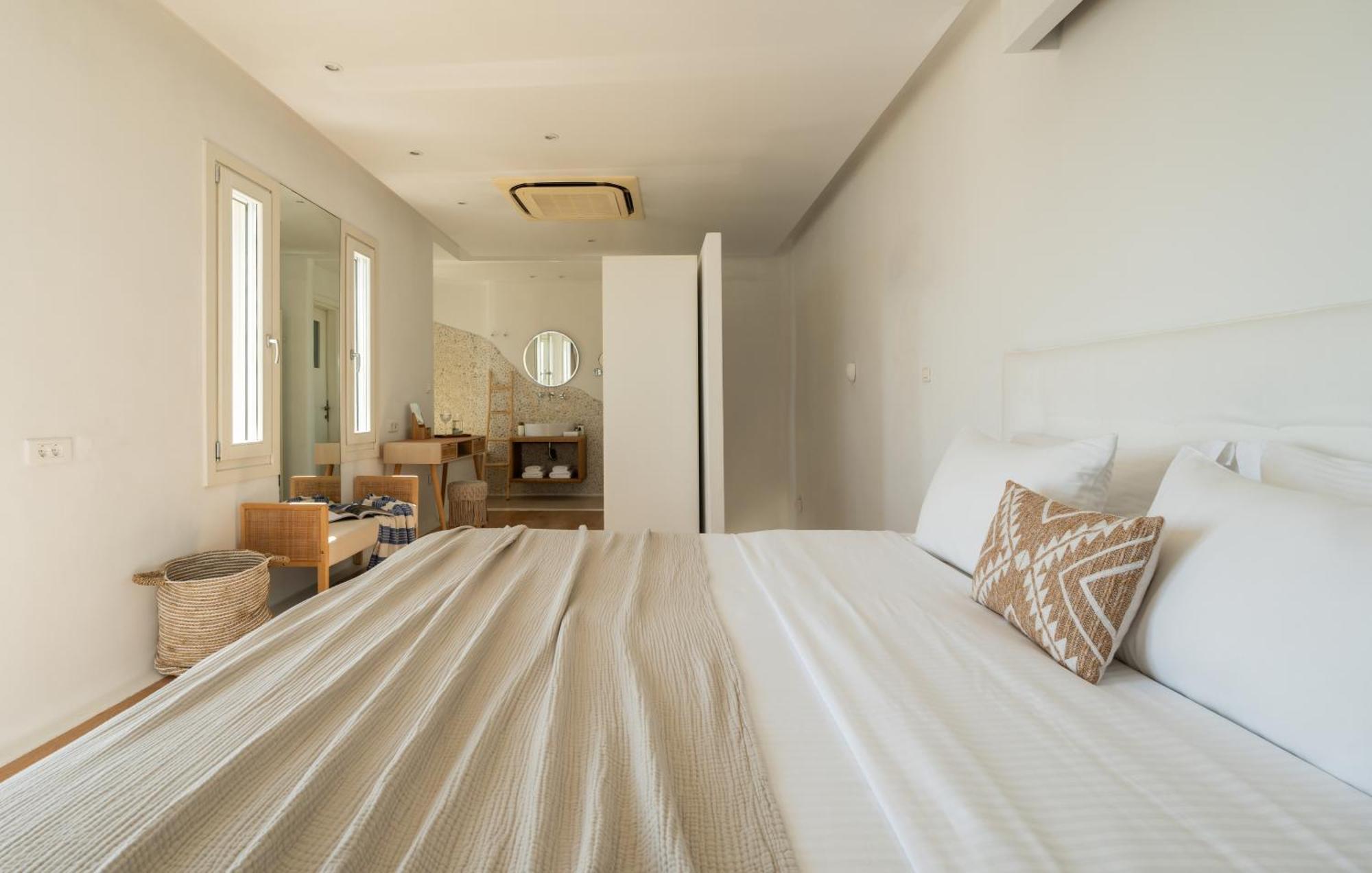 Namaste Boutique Apartments Mykonos Tourlos Exterior photo